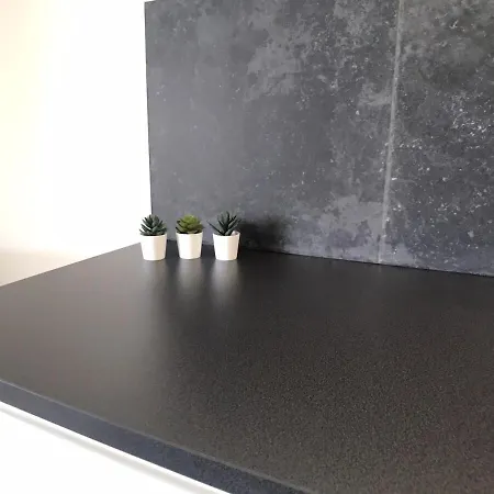 Moderne Avec Piscine Apartmán