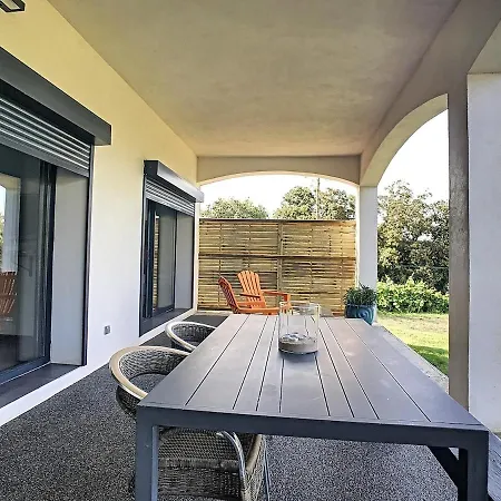 Apartmán Moderne Avec Piscine Solaro