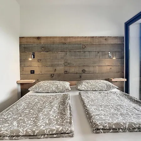 Apartment Moderne Avec Piscine Solaro